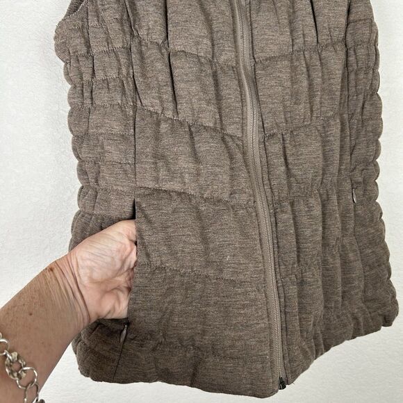 Be By Blanc Noir Vest Women’s Brown, Quilted Puffer Hooded Outdoor Vest Zip - Picture 3 of 9